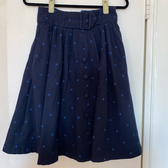 Modcloth Intern of Fate Polka Dot Skirt in Blue - Picture 2 of 7
